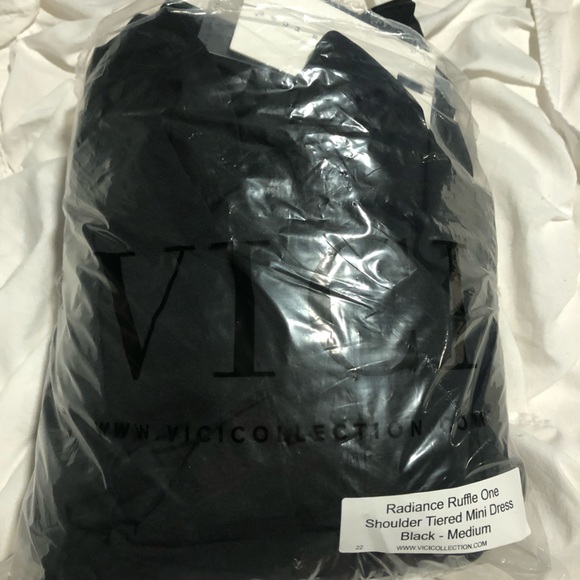 RADIANCE RUFFLE ONE SHOULDER TIERED MINI DRESS size medium - Picture 5 of 6